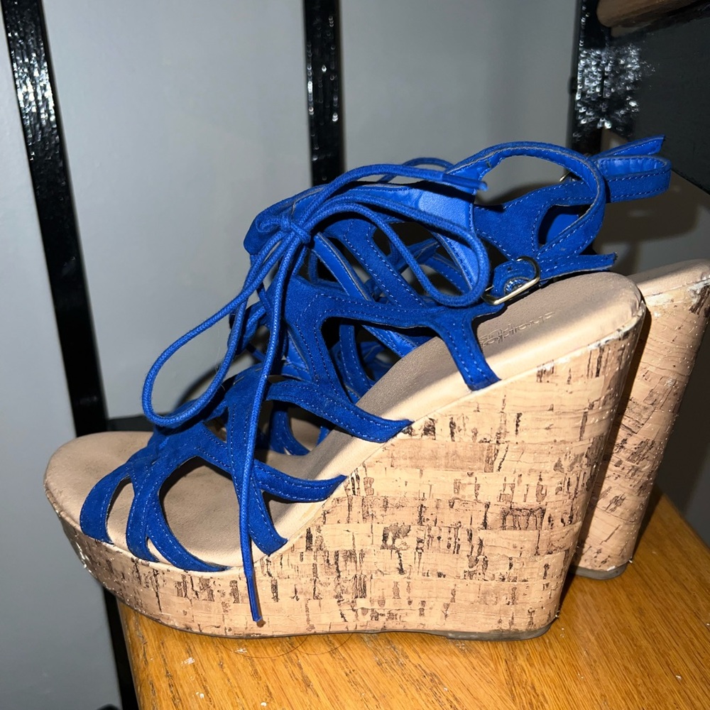 Royal blue lace-up wedges!